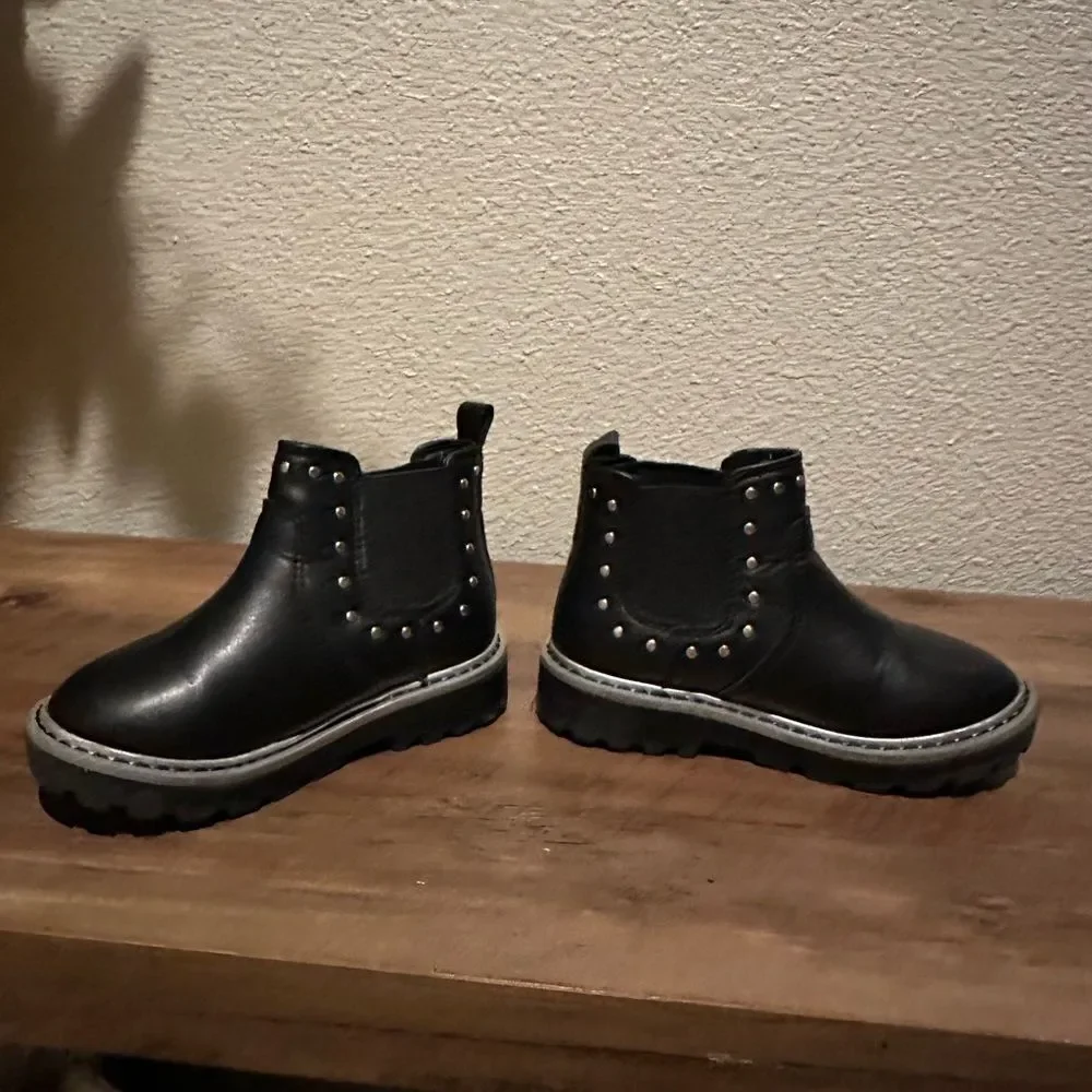 NWOT Wonder Nation Rocker Style Black Girl Booties Size 8